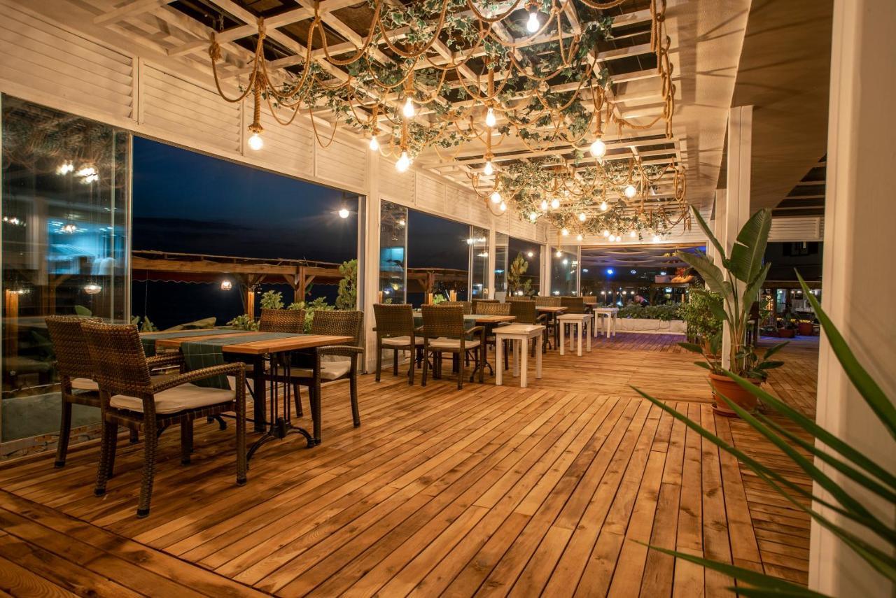 Side Beach Club Exterior foto
