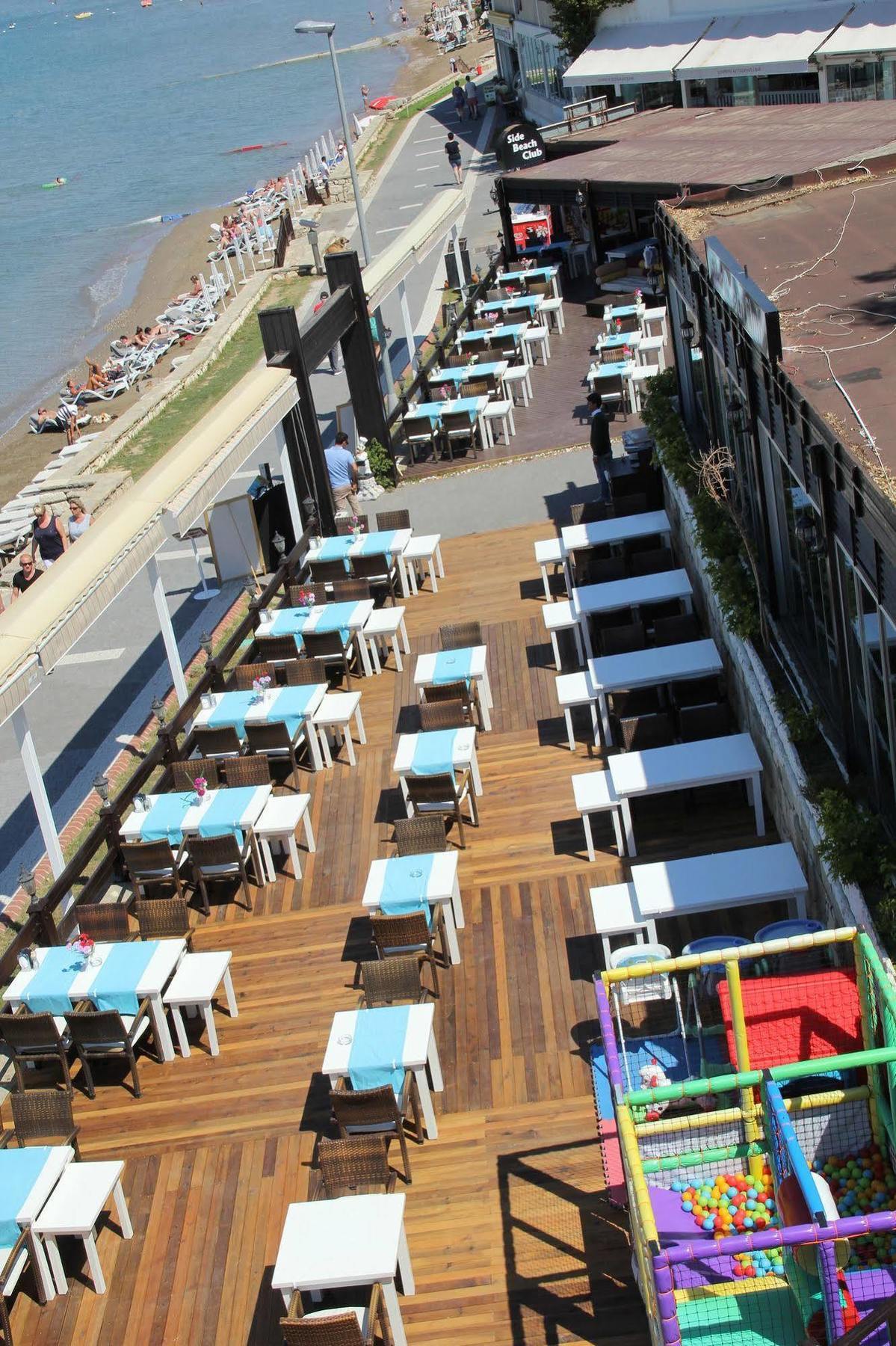 Side Beach Club Exterior foto